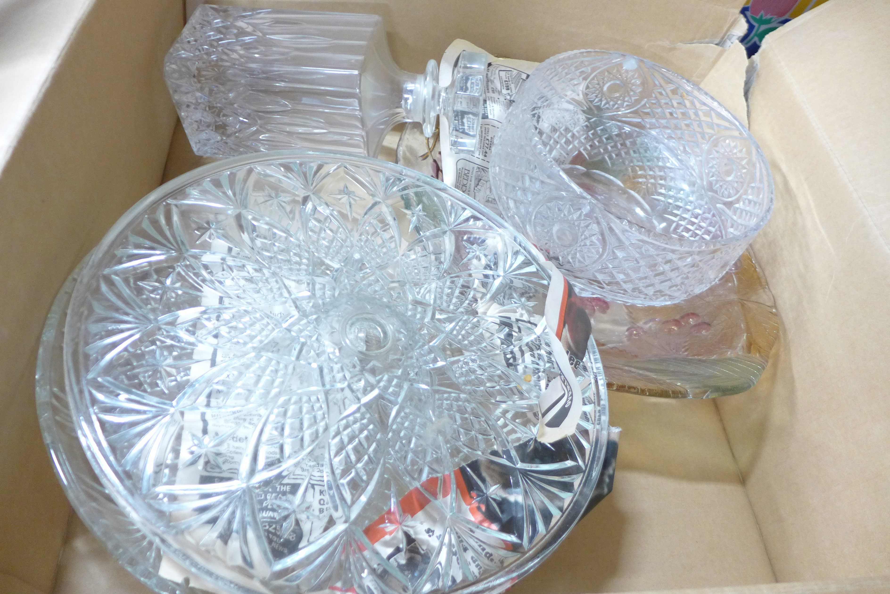 Two boxes of crystal and glass, including decanters, whisky tumblers, bowls, etc. **PLEASE NOTE THIS - Image 2 of 2