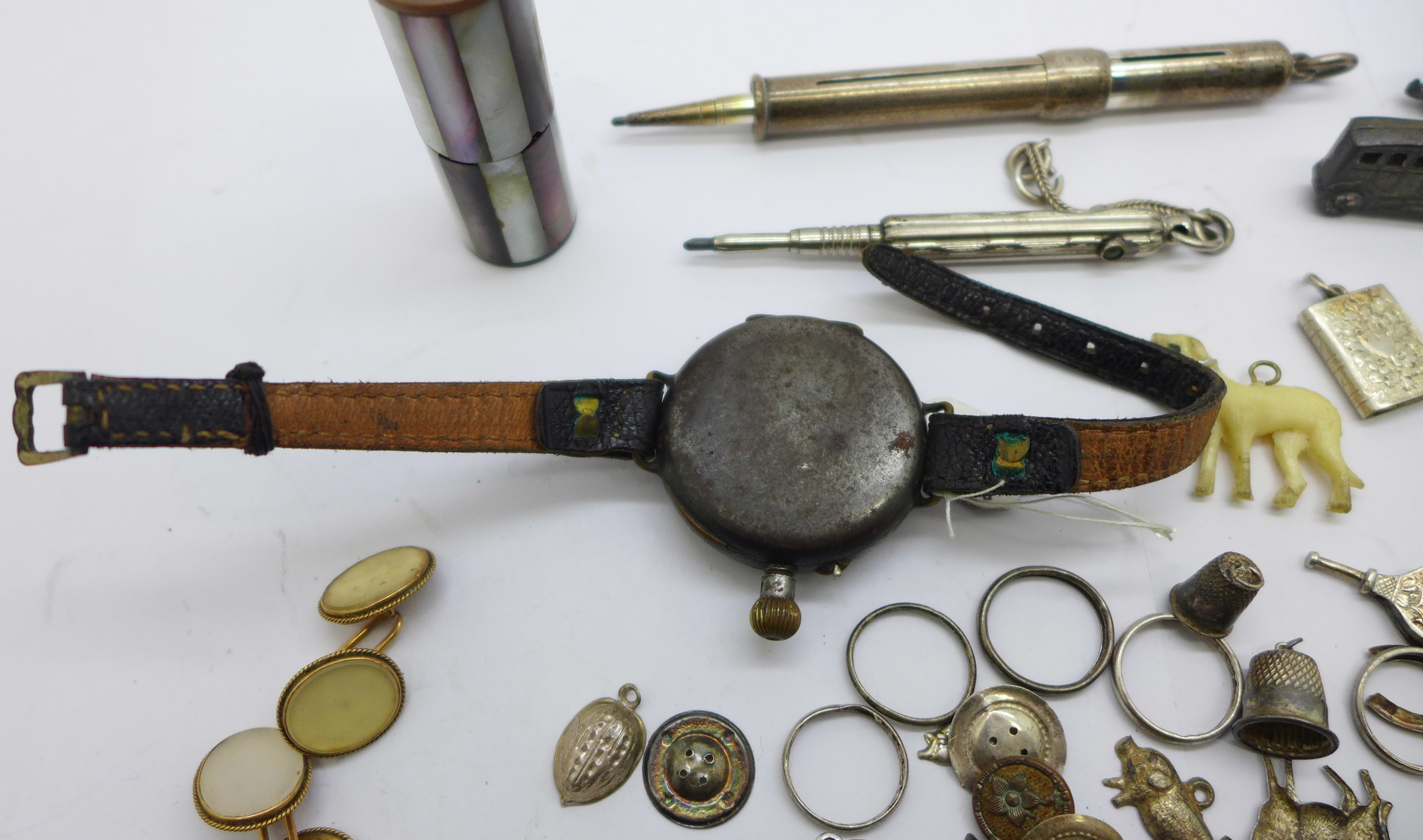 A pair of silver and green enamel cufflinks, a pair of cufflinks with yellow metal links, a silver - Image 4 of 4