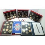 Five Royal Mint proof coin sets, years 1989, 1993, 2003, 2004 and 2007