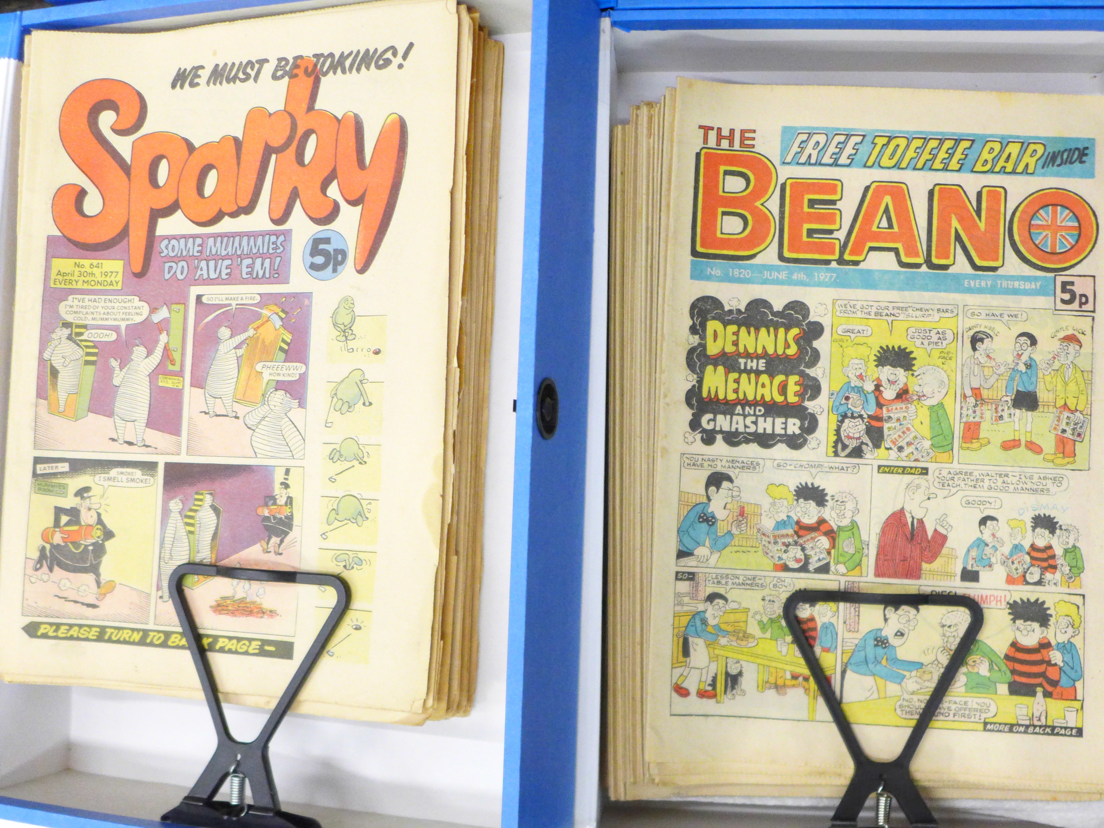 Beano comics 1977-1981 (193), plus Sparky comics (38), includes Beano number 2000 (very good - Bild 3 aus 5