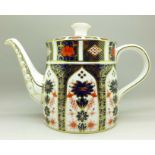 A Royal Crown Derby 1128 pattern tea pot