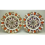 A pair of Royal Crown Derby 1128 pattern wavy edge plates, 21.5cm