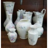 A collection of Aynsley Little Sweetheart pattern china (13)