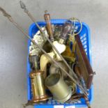 A cribbage board, money bank and other brassware and metalwares **PLEASE NOTE THIS LOT IS NOT