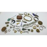 Vintage jewellery for spares or repair