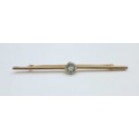 A 15ct gold and aquamarine brooch, 5.4g, 75mm