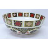 A Royal Crown Derby 1128 pattern fruit bowl, 24cm, a/f (large crack around the base)
