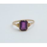 A 9ct gold and amethyst ring, 1.2g, L, stone scratched