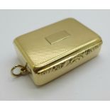 A hallmarked 9ct gold snuff box, Birmingham 1953, 35g, width 44mm, shallow dent to one side