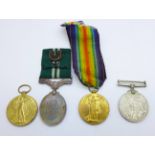 Two WWI Victory medals to 7508 Pte. R.G. Orange 13-London Regiment and 208071 Gnr. W.J. Lowe R.A., a
