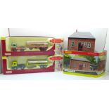 A Hornby model Magna Waiting Room and two Trackside model vehicles, all boxed