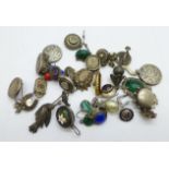 Vintage jewellery for spares and repair, mainly silver, 50g