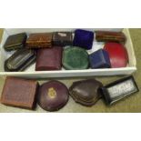 A collection of fourteen early 20th Century jewellery boxes