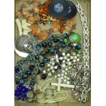 A collection of vintage costume jewellery