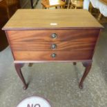 A mahogany canteen cutlery case