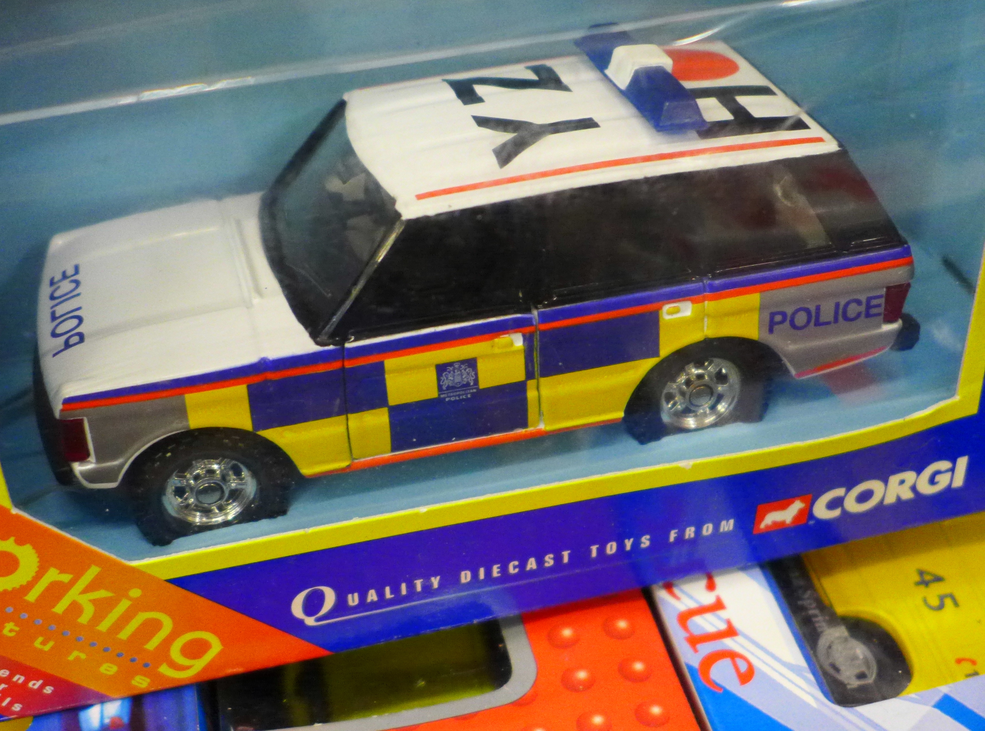 A collection of emergency service model vehicles including Corgi and Matchbox - Image 4 of 4