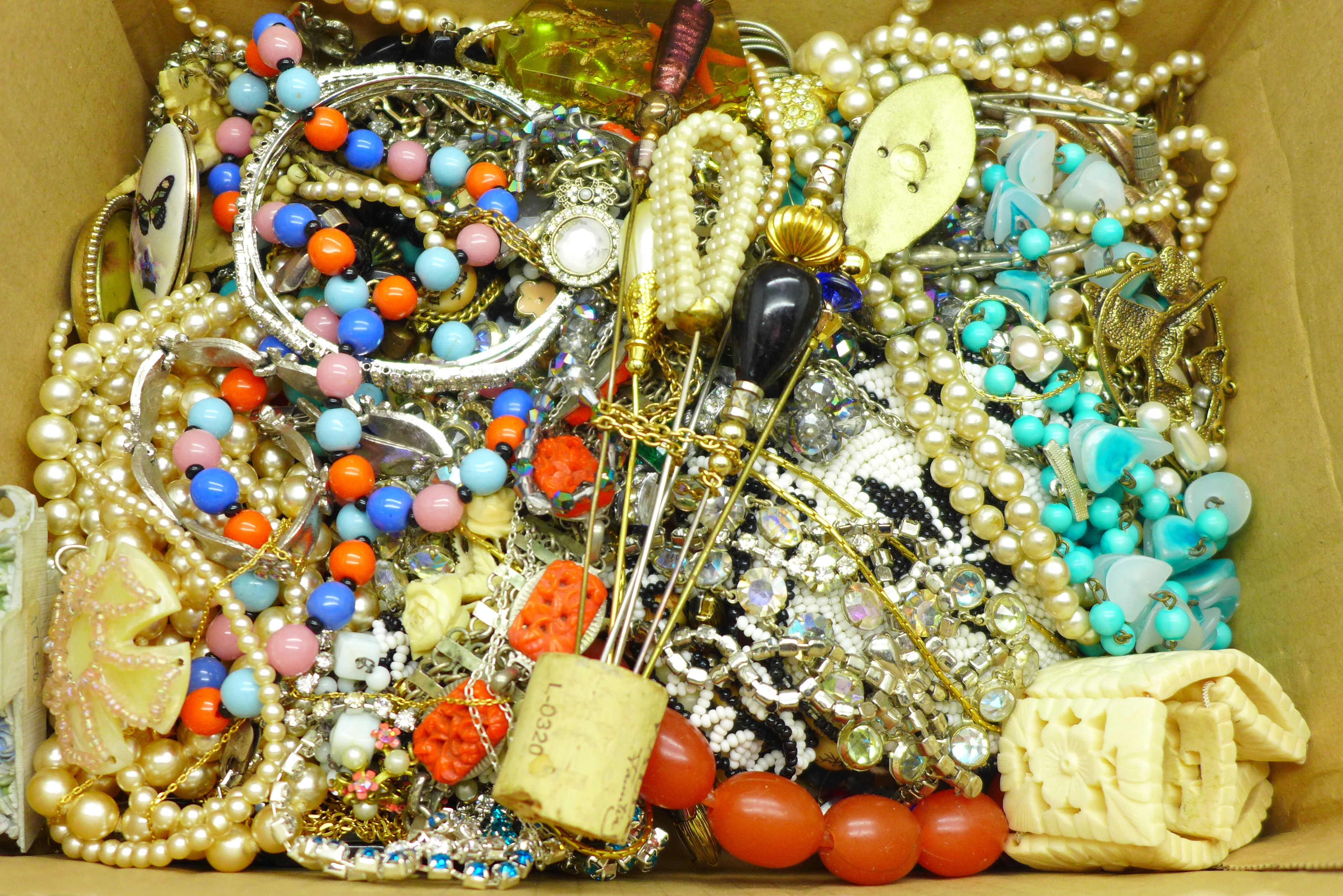 Costume jewellery including hat pins