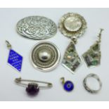 A Victorian silver brooch, a 925 silver brooch, two other brooch, test as silver, and other