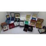 Silver jewellery, boxed