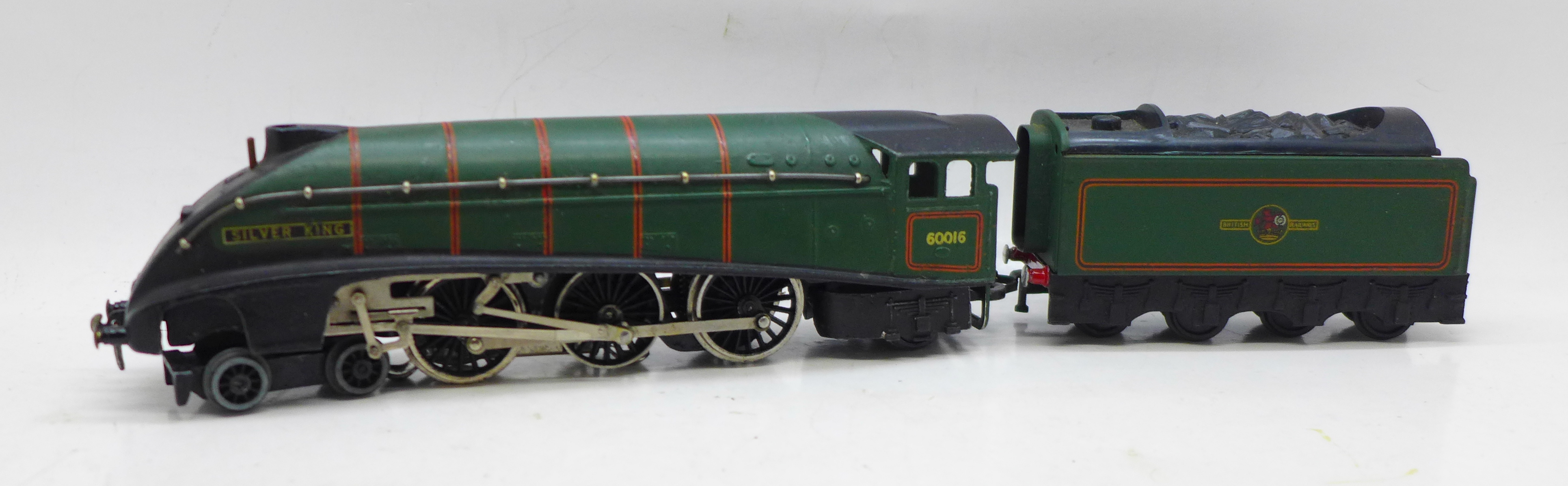 A Hornby OO gauge 4-6-2 Silver King locomotive and tender