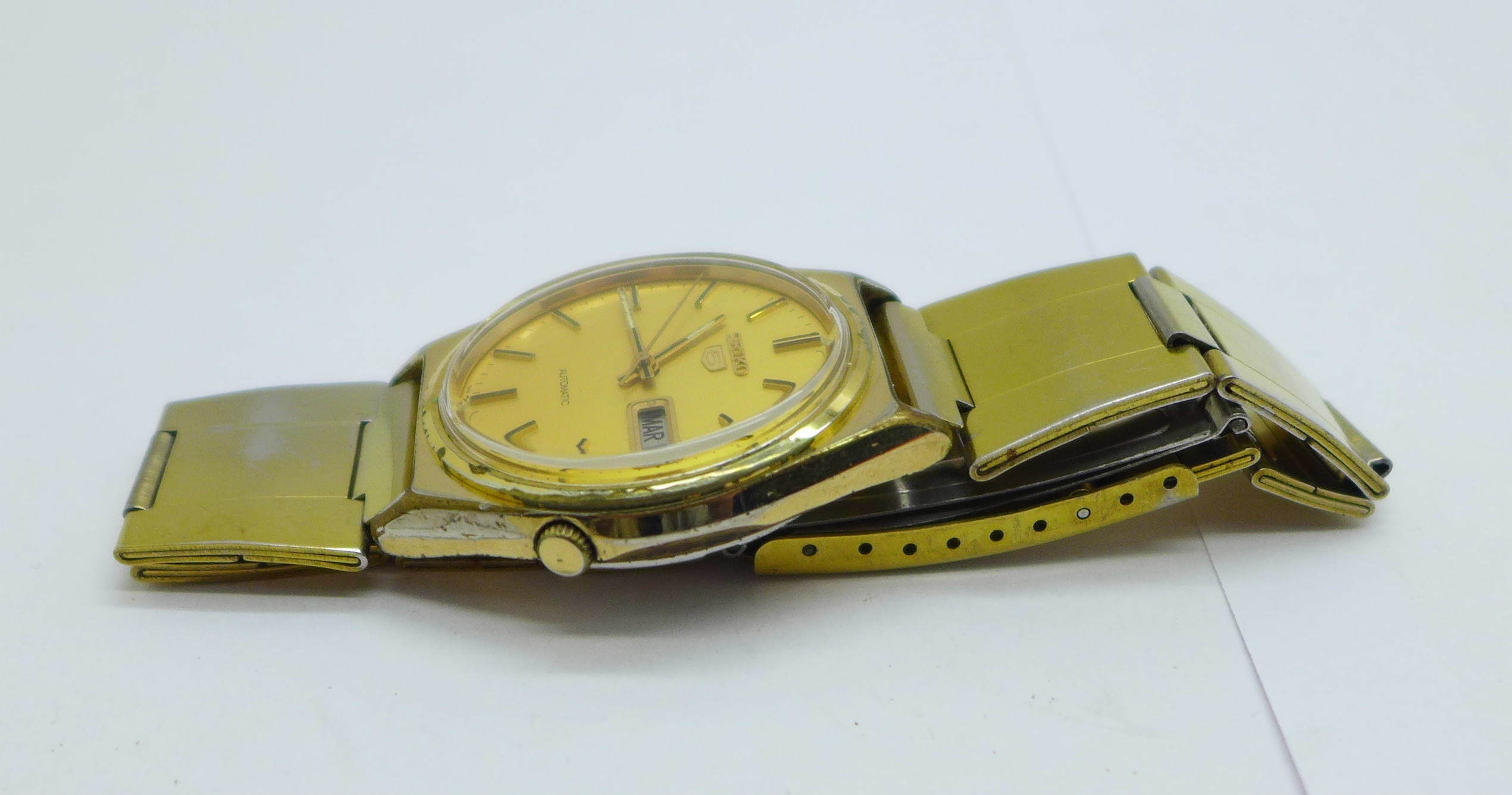 A Seiko 5 automatic wristwatch - Bild 2 aus 5