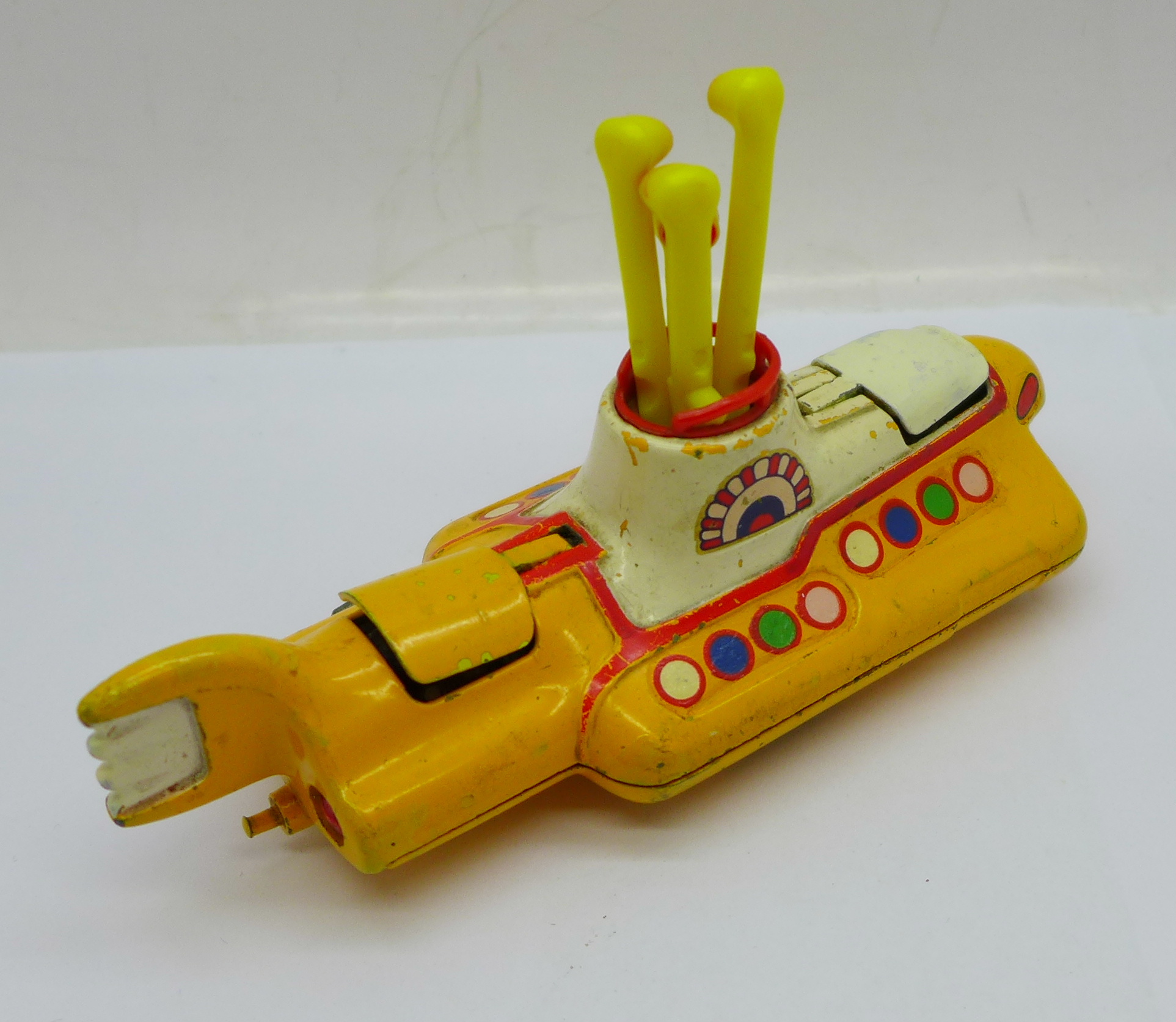 A Corgi Toys Beatles Yellow Submarine, boxed, repair to box, lacking plastic box inner - Bild 3 aus 4