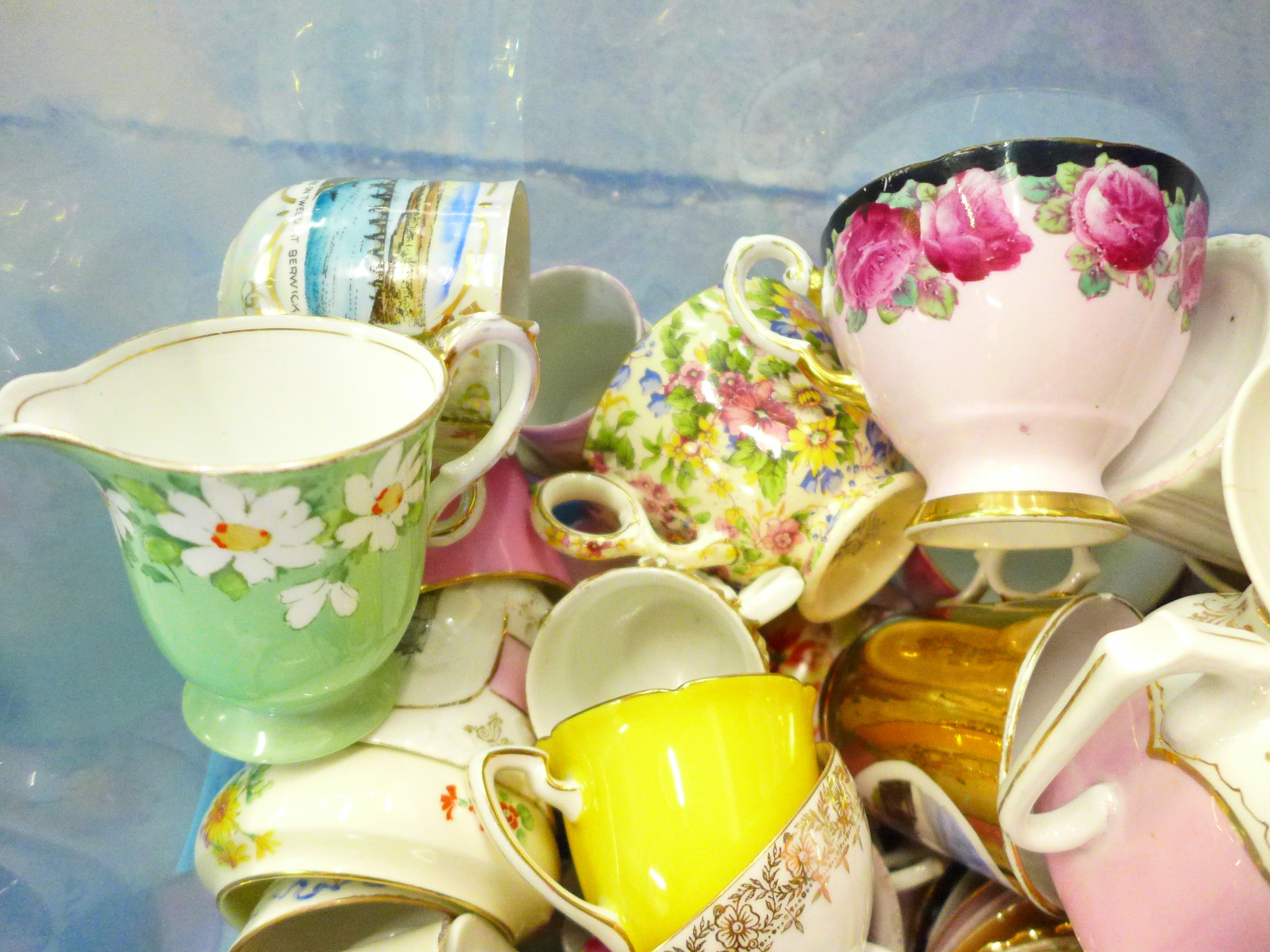 Victorian and Edwardian cups and saucers - Image 5 of 6