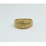 A 9ct gold Mizpah ring, 6.4g, U