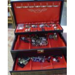 A jewellery box with costume jewellery, including a silver pin, 9ct gold earrings, etc.