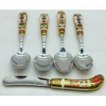 Four Royal Crown Derby Imari teaspoons and a butter knife, one handle on teaspoon a/f