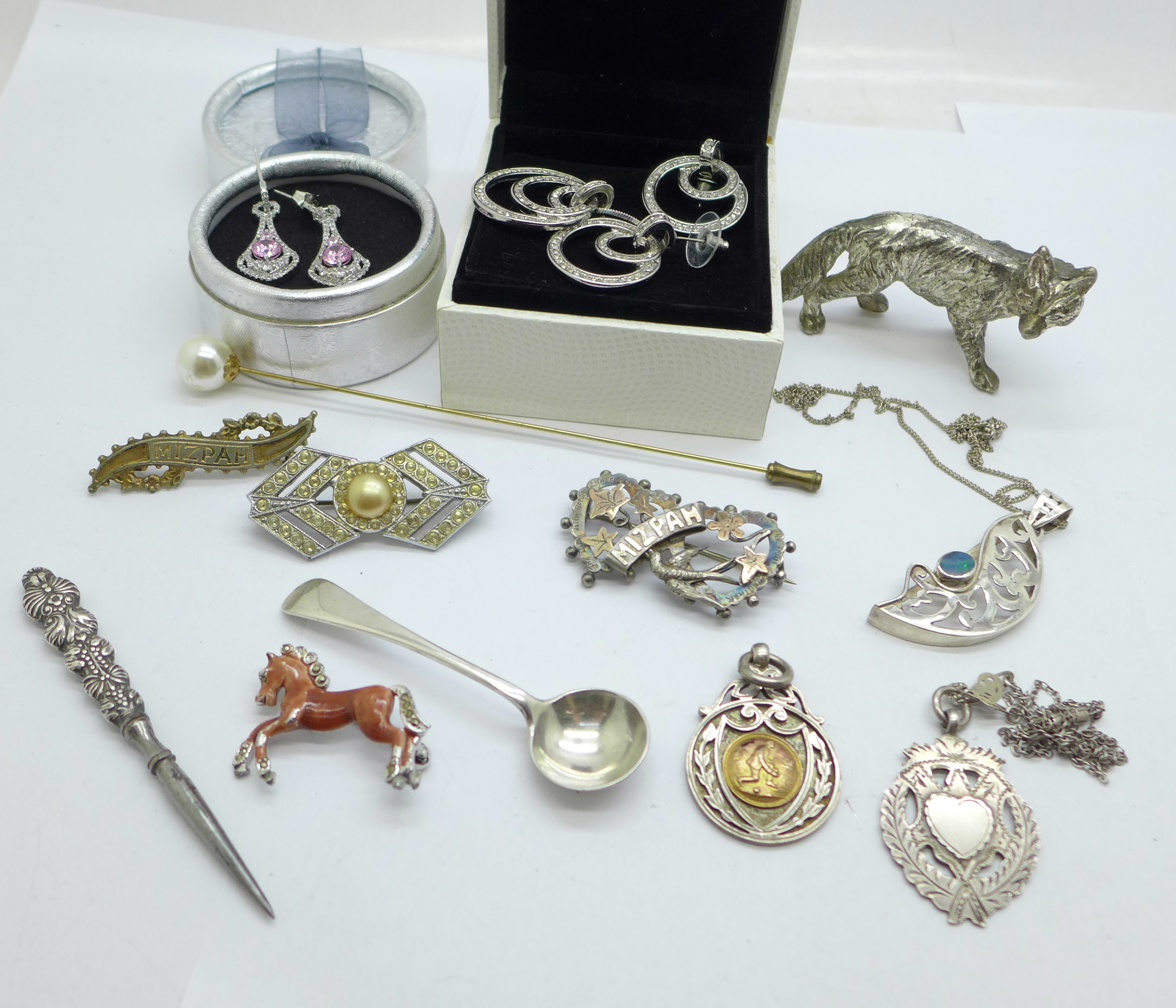 Silver and white metal jewellery, plated fox, etc.