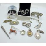 Silver and white metal jewellery, plated fox, etc.