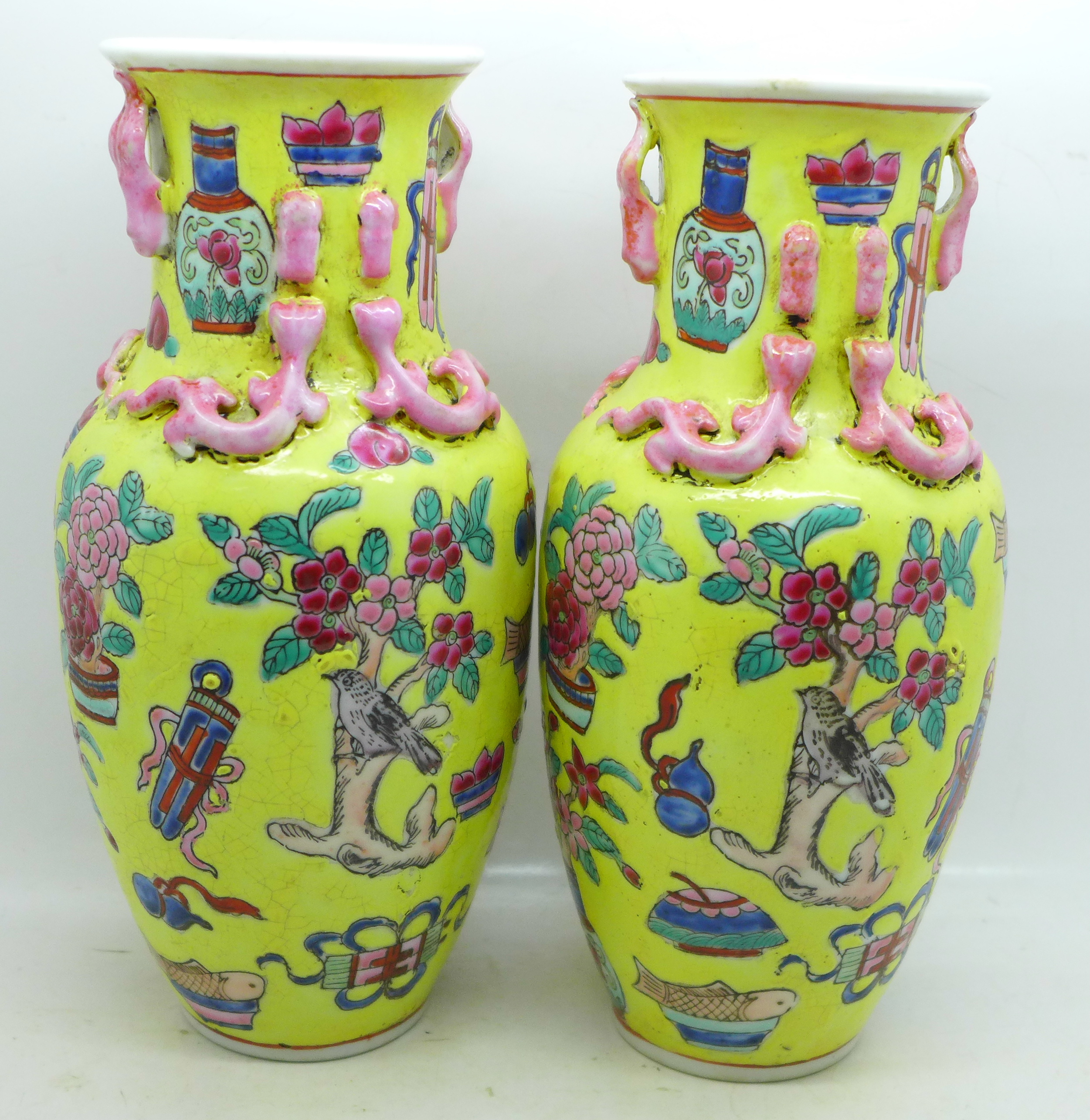 A pair of Chinese vases, 21.5cm, crazed - Image 2 of 5