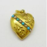 A 15ct gold, turquoise and seed pearl heart shaped pendant, 1.8g, a/f