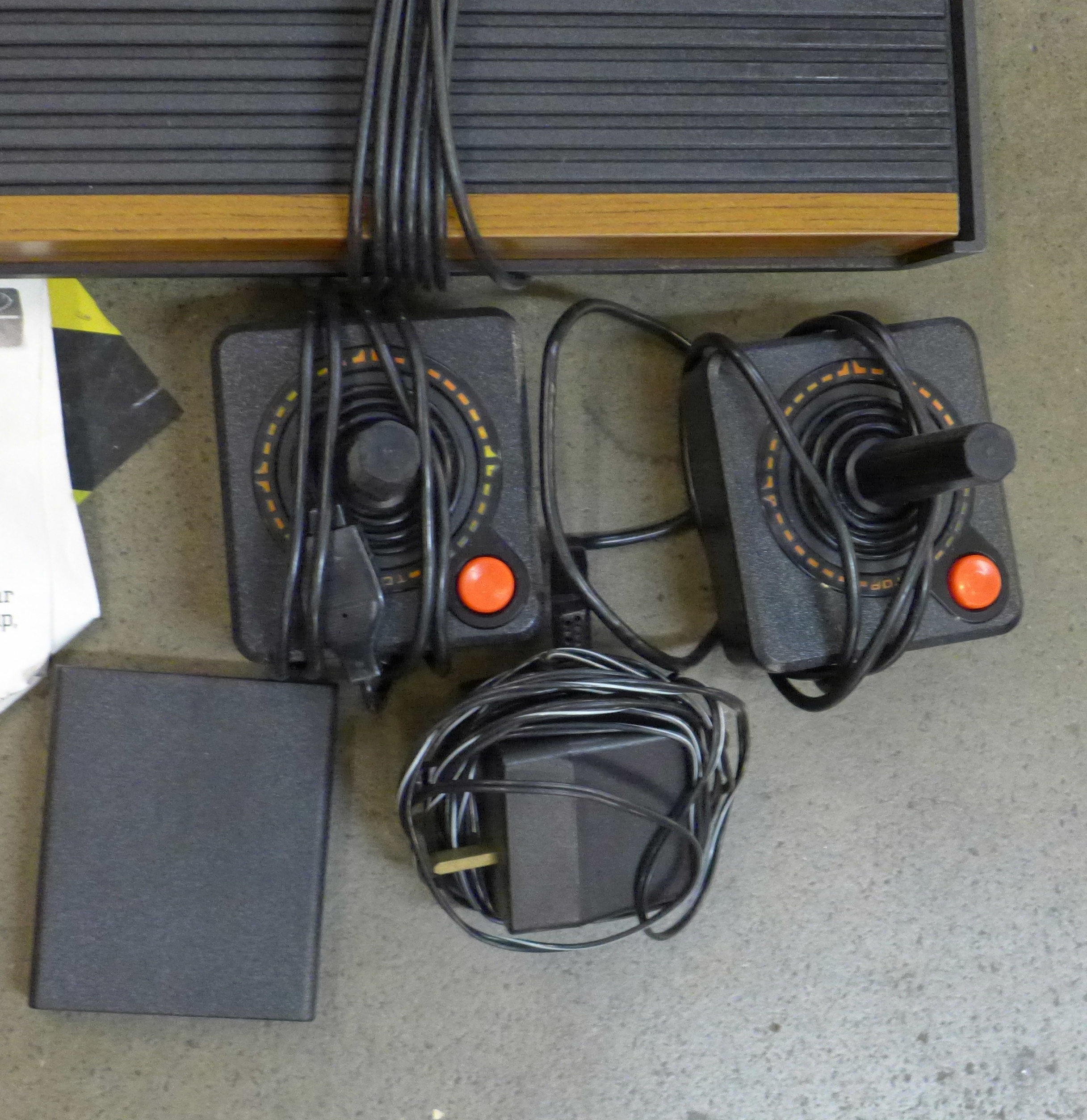 An Atari video computer system - Image 3 of 3