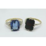 Two 9ct gold and silver rings, one set with bloodstone, K/L