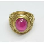 A 9ct gold and ruby cabachon graduation style ring, 12.5g, U