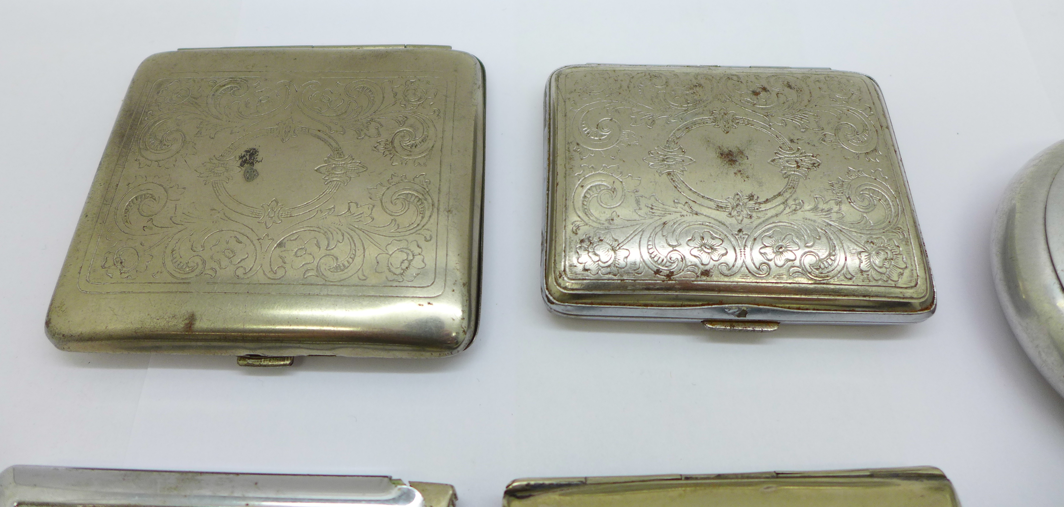 Four cigarette cases, an aluminium tobacco box, a/f and a lidded pot marked Arras - Image 3 of 5