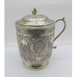 A Persian silver mug with lid, marks on the base, 341g, height without lid 11cm