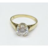 A 9ct gold solitaire ring, 2.2g, O