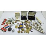 Military uniform buttons, pocket knives, cufflinks, etc.