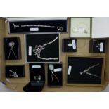 A collection of silver and silver mounted jewellery