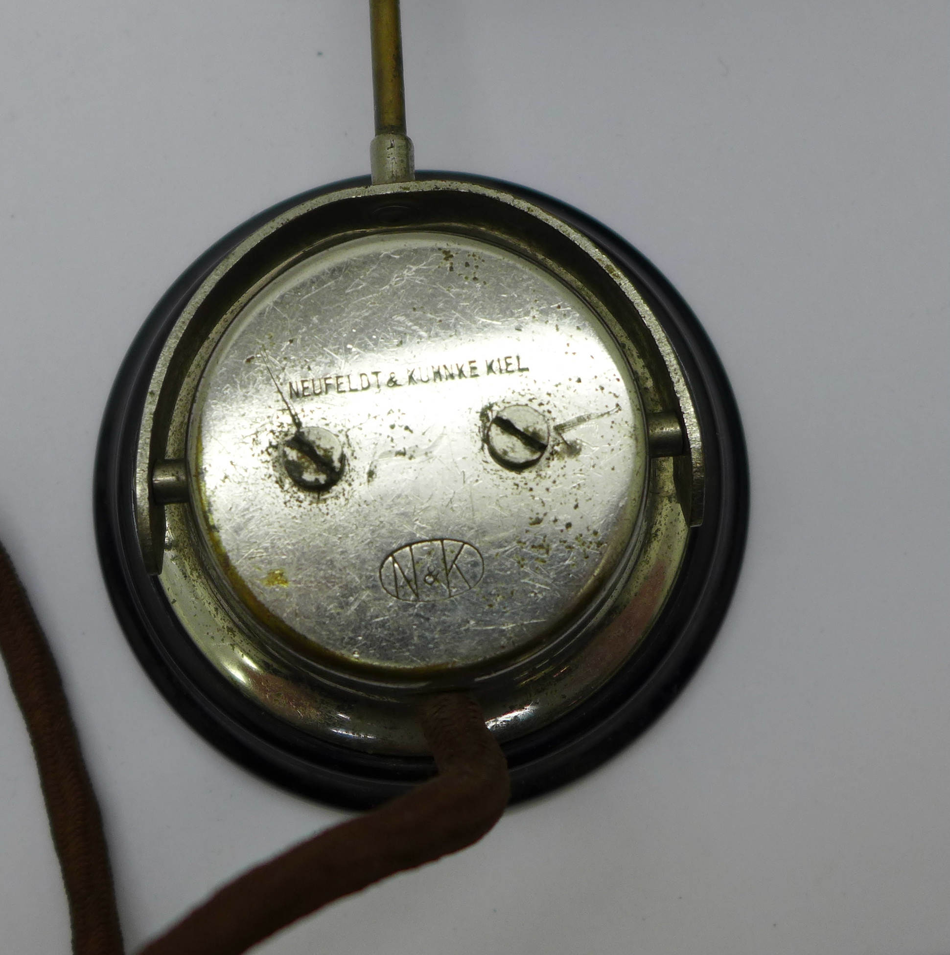 A pair of German headphones, marked N&K, Neufeldt & Kuhnke Kiel - Image 4 of 5