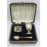 A cased silver Christening set, 52g