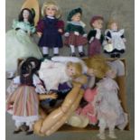 A box of mixed modern dolls including Alberon and Franklin Heirloom Scarlet O'Hara doll