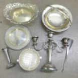 A collection of plated ware **PLEASE NOTE THIS LOT IS NOT ELIGIBLE FOR POSTING AND PACKING**