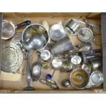 A collection of plated ware, etc.**PLEASE NOTE THIS LOT IS NOT ELIGIBLE FOR POSTING AND PACKING**