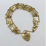 A 9ct gold gate bracelet, 9g