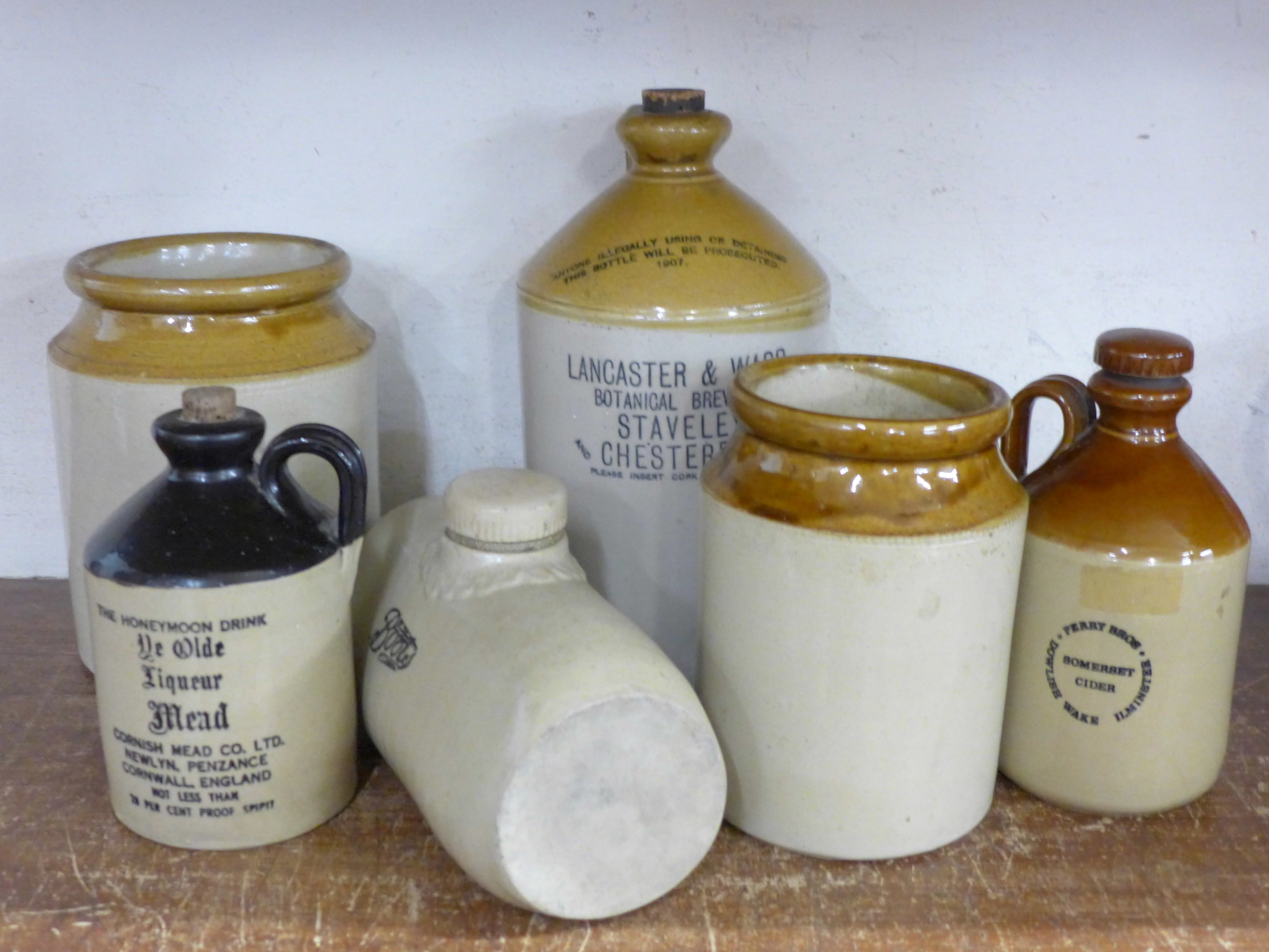 Six items of stoneware including advertising **PLEASE NOTE THIS LOT IS NOT ELIGIBLE FOR POSTING