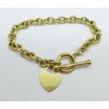 A yellow metal bracelet, 5.5g